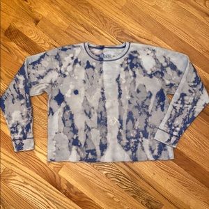 Hanes Bleach Tie-Dyed Crew Neck sweatshirt